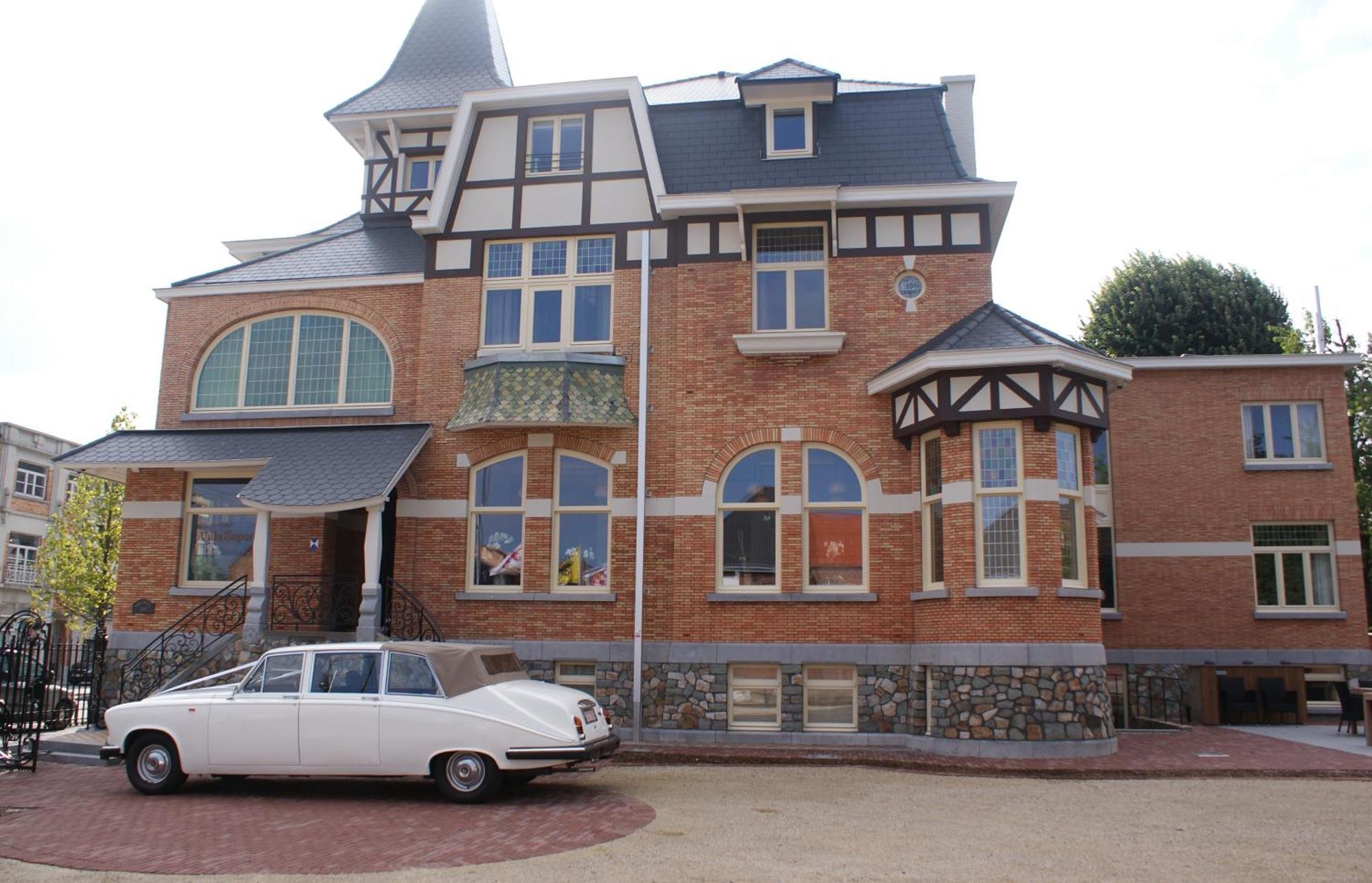Charmehotel Villa Saporis Хасселт Экстерьер фото