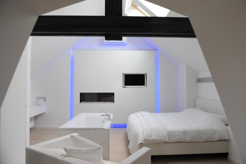 Charmehotel Villa Saporis Хасселт Номер фото